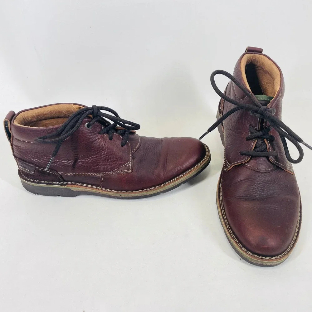 Clarks Collection Mens Leather Chukka Boots Burgundy Brown 26119619 Size 10 M